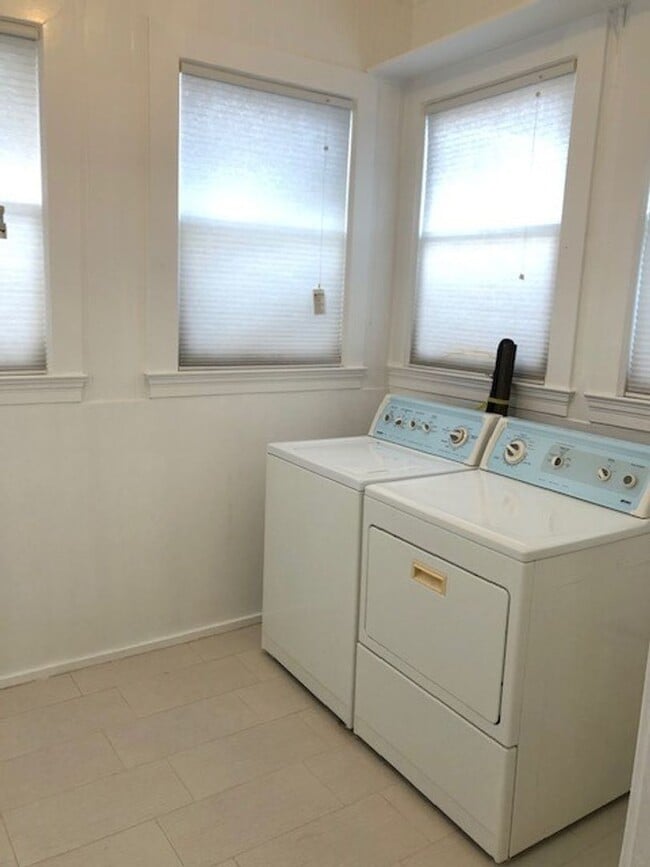 Building Photo - NML5816-20G