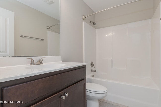 Building Photo - 432 Pebble Shore Dr
