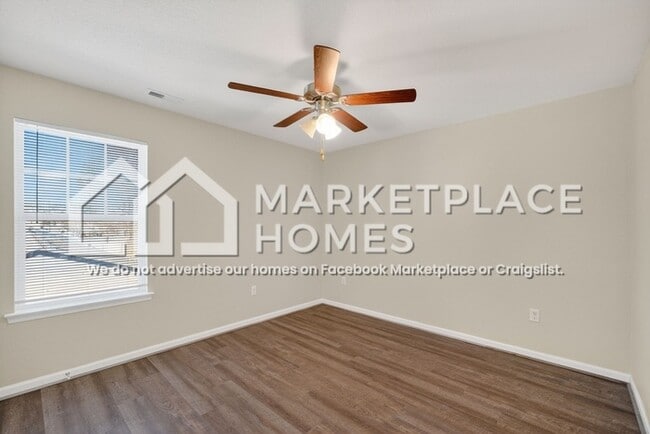 Building Photo - 1337 King Arthur Dr