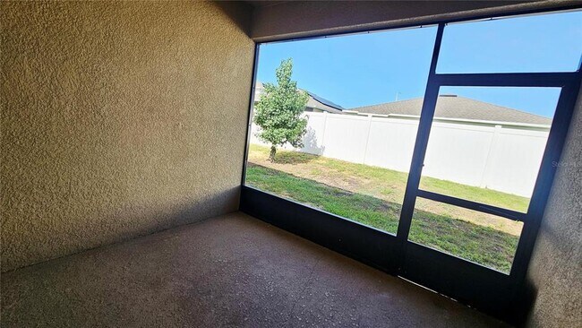 Building Photo - 153 Taft Dr