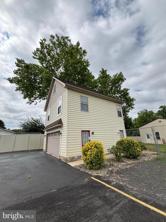 Building Photo - 28795 Old Village Rd