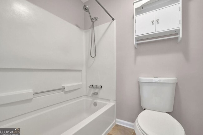 Building Photo - 255 Triple Oaks Dr