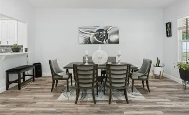 Building Photo - Very Spacious, Almost New 3/2.5 Available Now