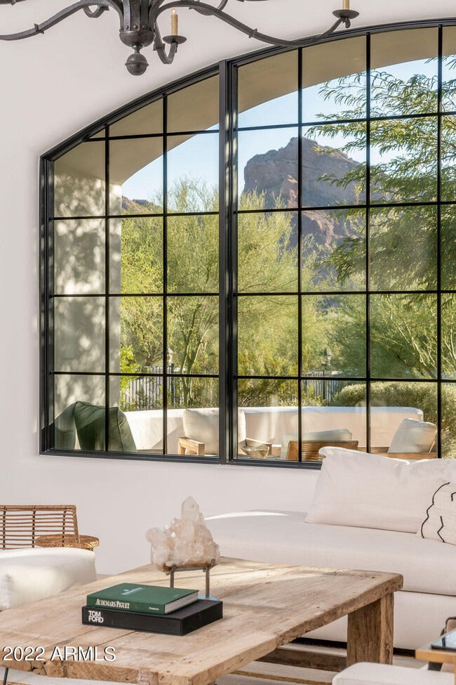 Building Photo - 6723 N Desert Fairways Dr