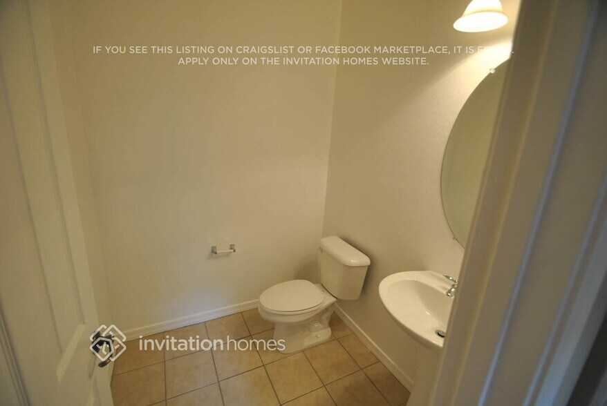 Building Photo - 29357 N 67th Dr