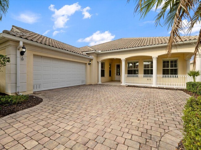 Building Photo - 4-bd,3-bth in The Isles-One Of Palmer Ranch’s Most Sought After Community