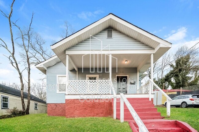 Building Photo - 918 Camel Ave