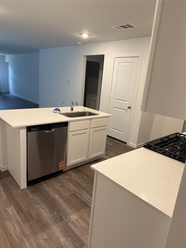 Building Photo - 23732 Patchouli Ter Dr