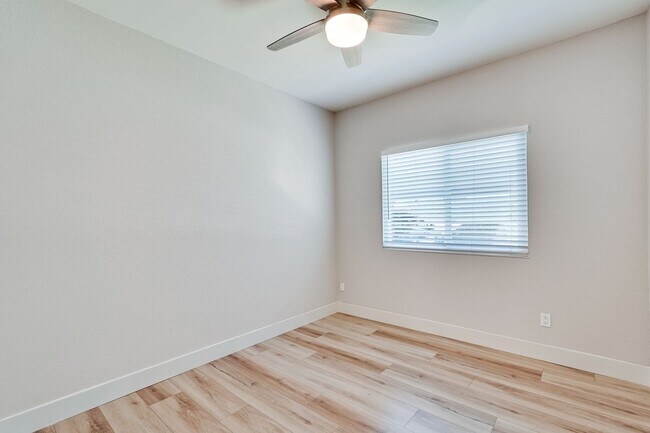 Building Photo - Welcome Home!!! - Great Location