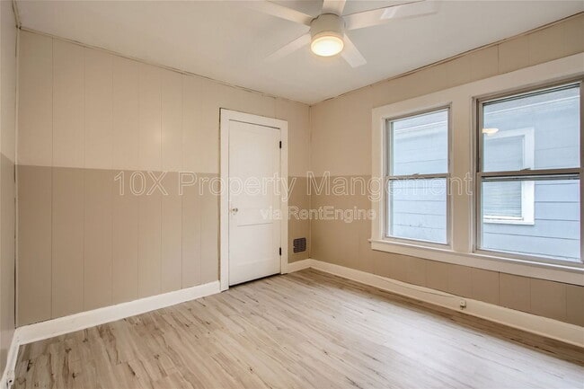 Building Photo - 1099 E 16th Ave