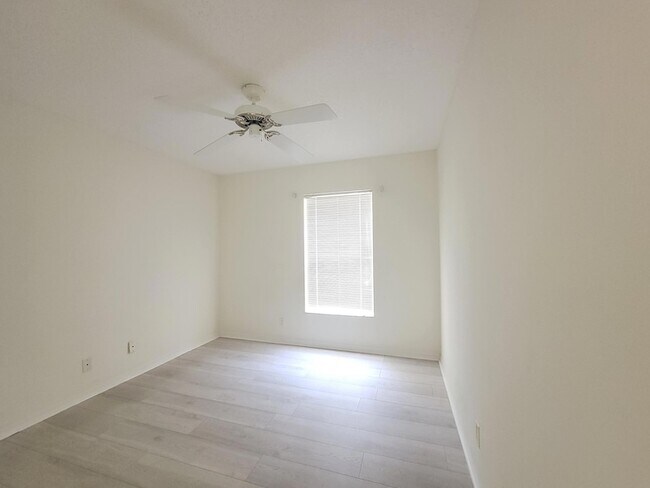 Building Photo - 3041 Casa Rio Ct