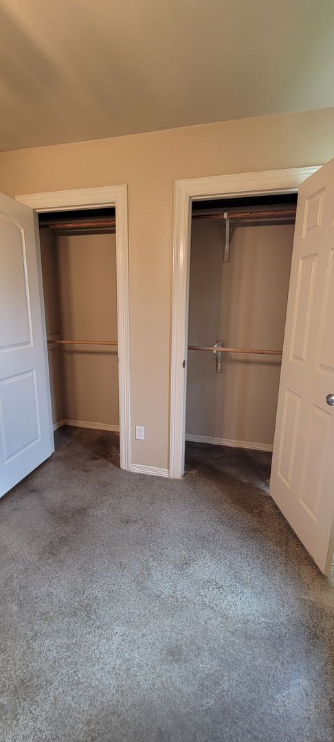 Building Photo - Amazing 3 Bed/1 Bath, Newer Construction, ...