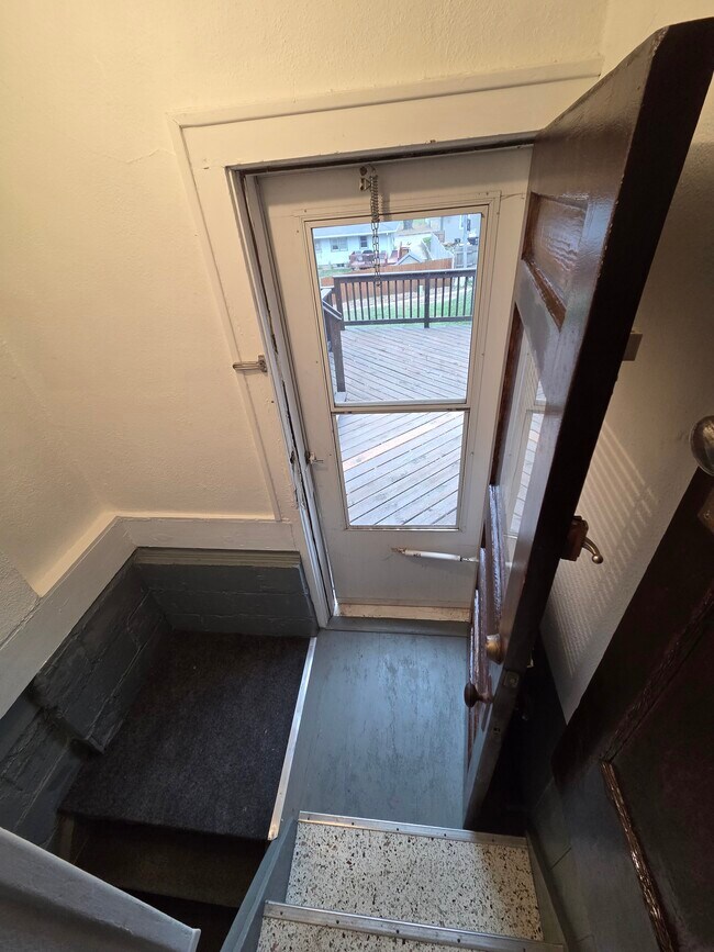 Building Photo - 2400 S Henry St