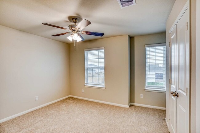 Building Photo - 8212 Sunberry Shadow Dr