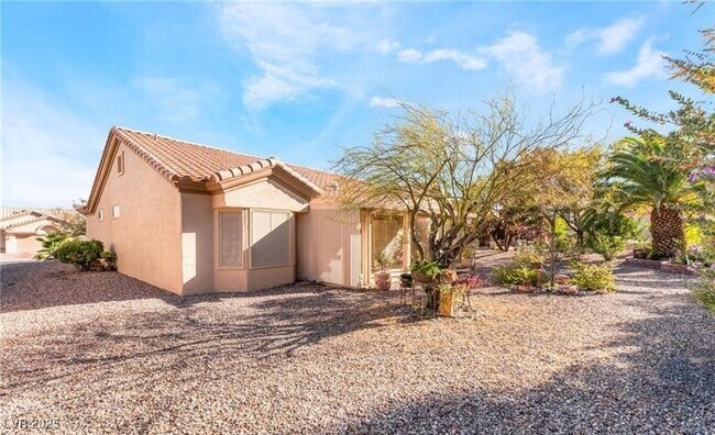 Building Photo - 2505 Indigo Valley St