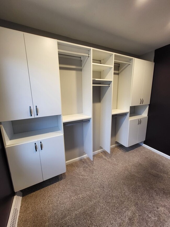 Building Photo - 3 Bedroom Townhome in Lititz