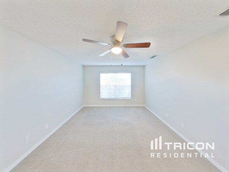 Building Photo - 4151 Candler Ave