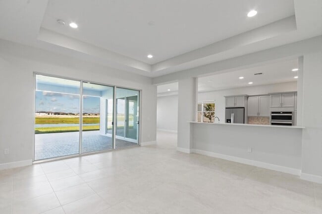 Building Photo - 5579 Liberty Ln