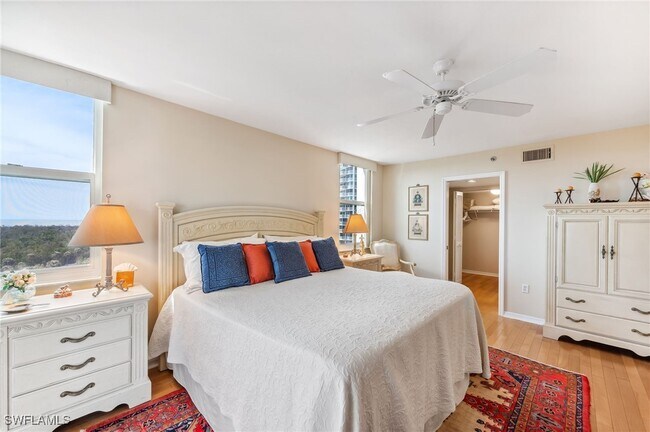 Building Photo - 6361 Pelican Bay Blvd