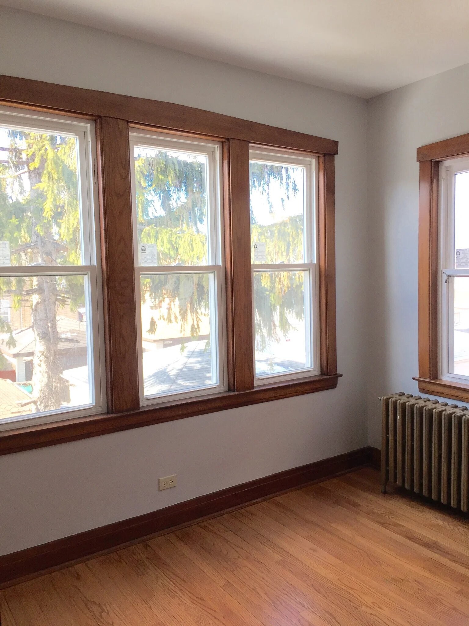 Building Photo - 1846 Wesley Ave