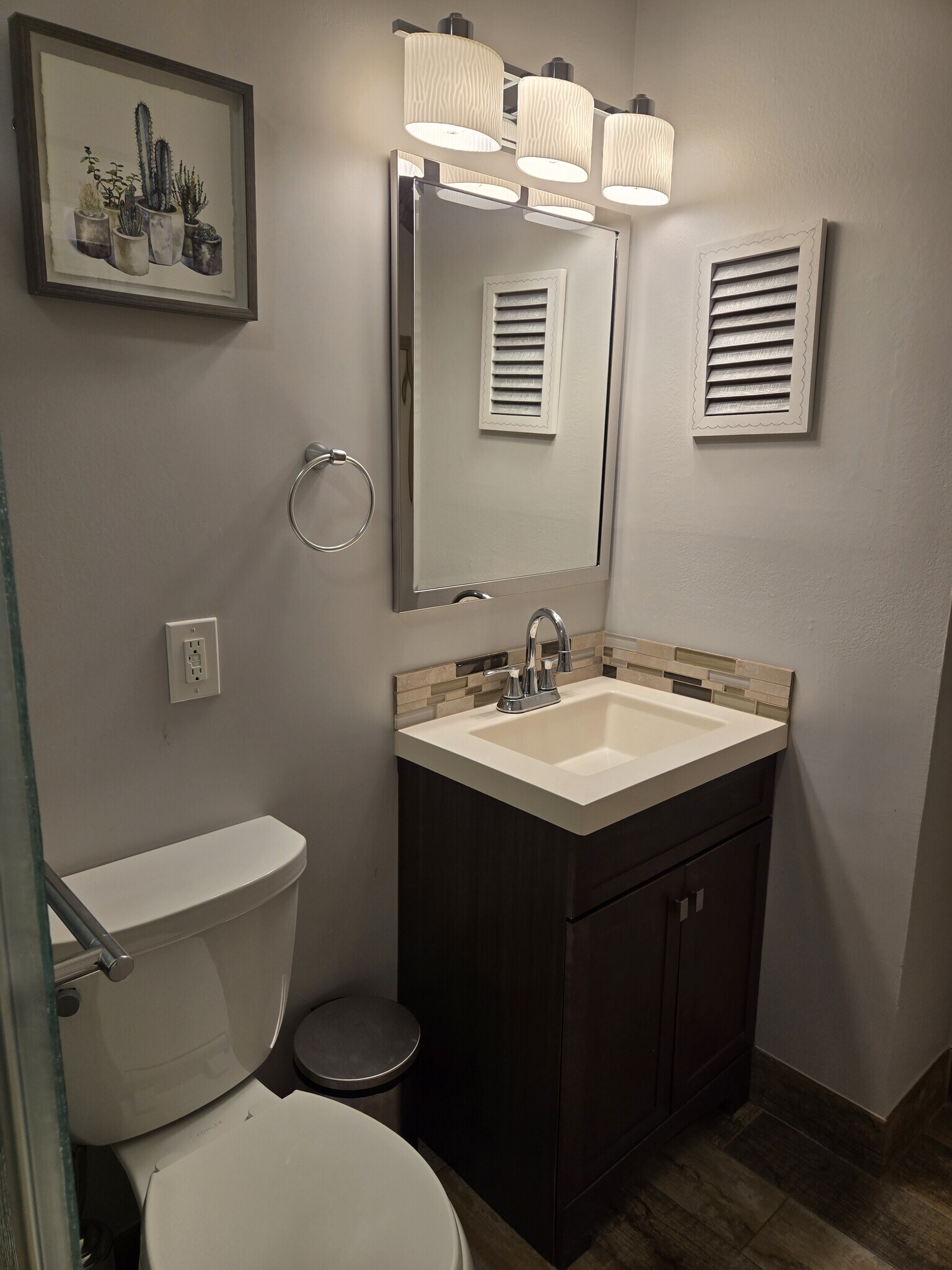 Building Photo - 5242 NE 6th Ave