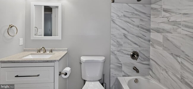 Building Photo - 3591 Laurel View Ct