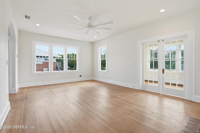 Building Photo - 2817 Selma St