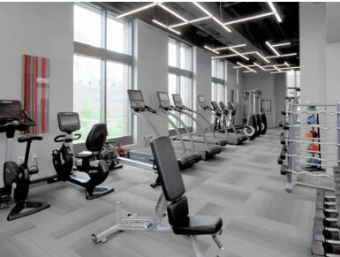 Building Photo - 355 N Desplaines St