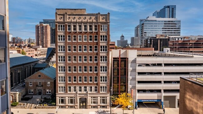 Building Photo - 2201 S 900 E