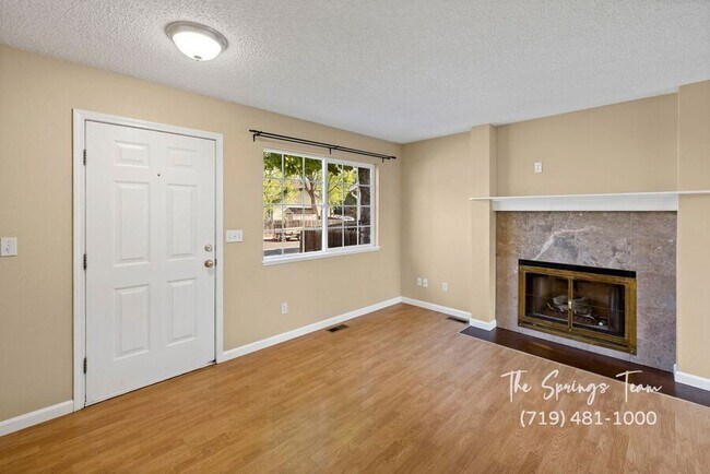 Building Photo - 5833 Bow River Dr