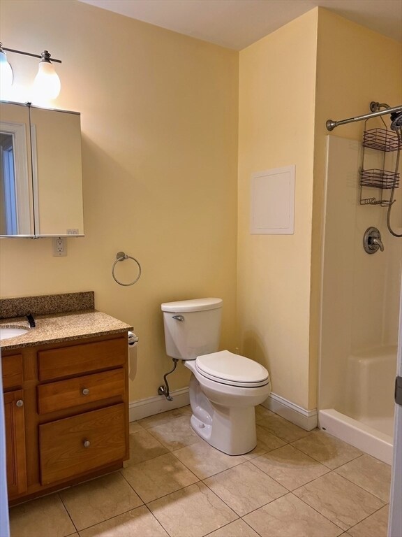 Building Photo - 11 Cheriton Rd