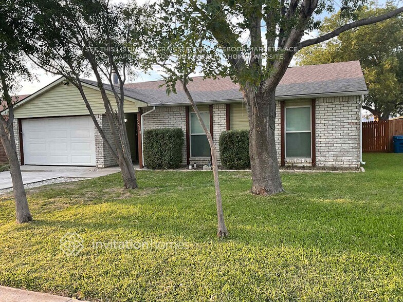 Primary Photo - 5508 Russell Dr