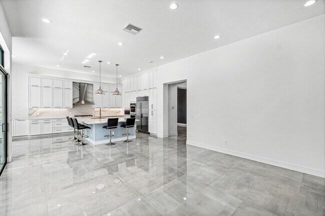 Building Photo - 9006 Dulcetto Ct