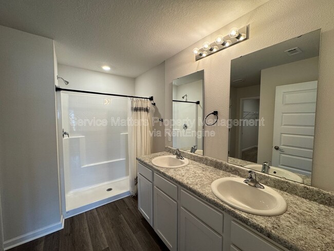 Building Photo - 4408 White Cedar Ct