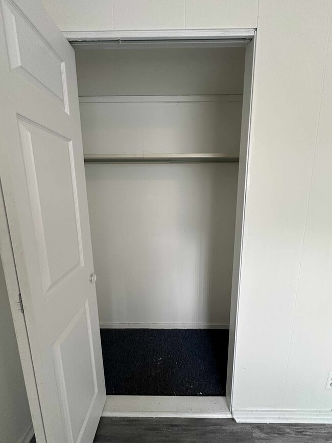 Building Photo - 12th Avenue Court