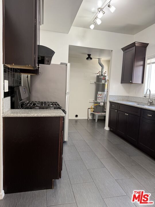 Building Photo - 3965 Brighton Ave