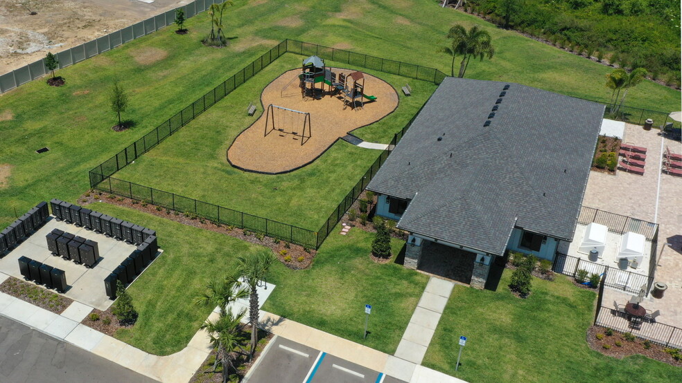 Building Photo - 38190 Shale Stone Ct