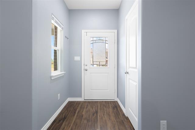 Building Photo - 652 River Garden Dr