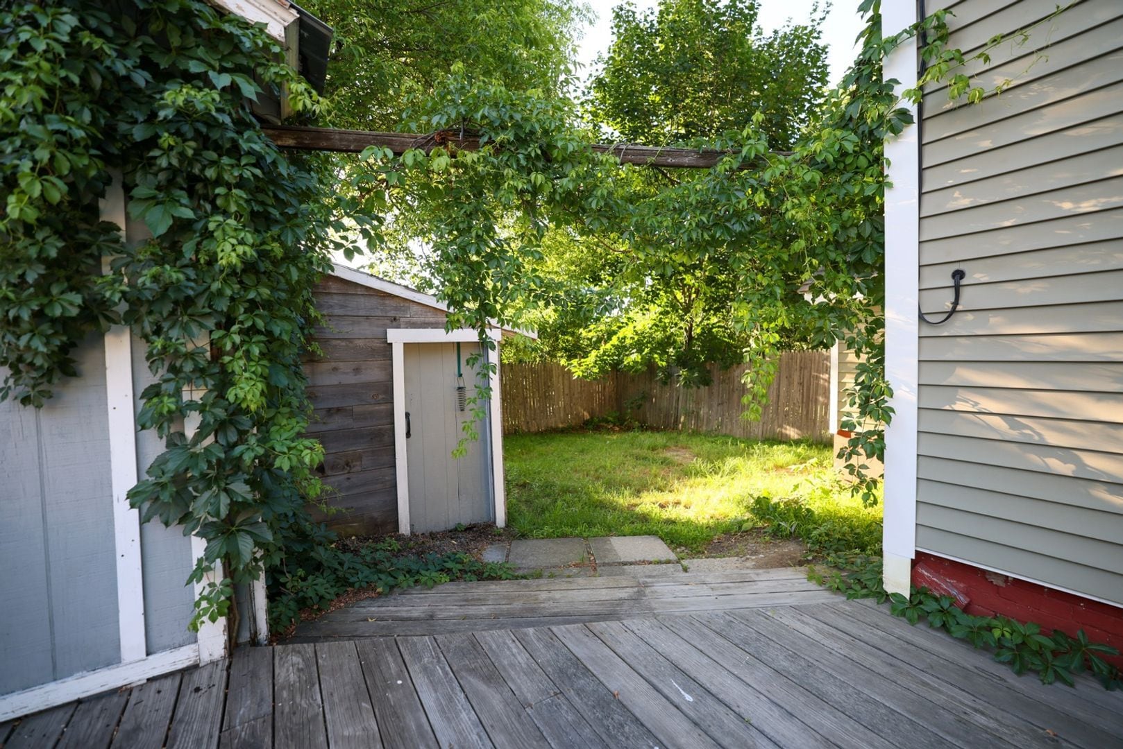 Building Photo - 16 Orange St