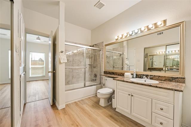 Building Photo - 1700 Amelia Ct