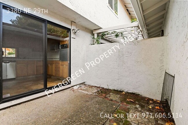 Building Photo - Double Primary Suites Across the Street Fr...