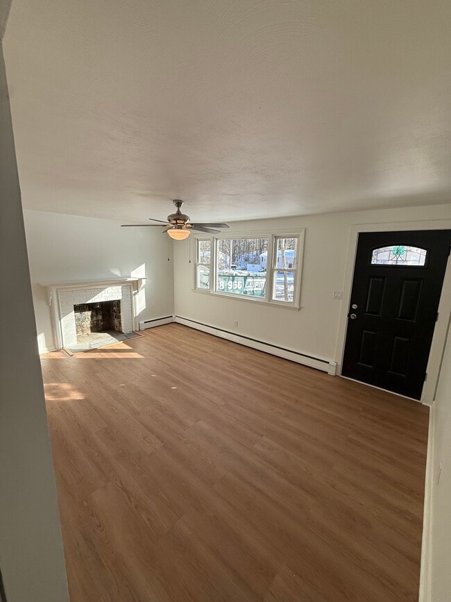 Building Photo - 27 Alpine Dr