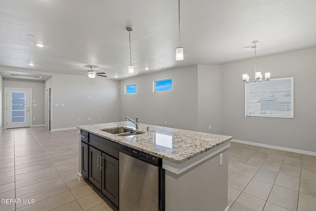 Building Photo - 788 Plains Blackfoot Dr