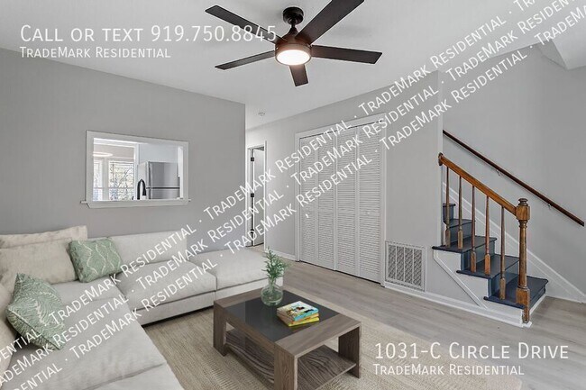 Building Photo - 1031-C Circle Drive-