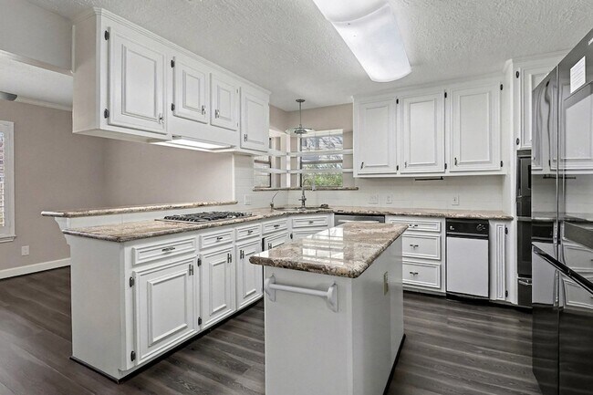 Building Photo - 1402 Copperfield Ct