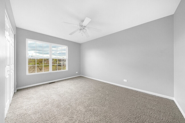 Building Photo - 1579 W Turtle Creek Ln