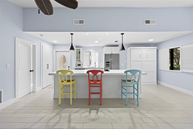 Building Photo - 3937 Arelia Dr