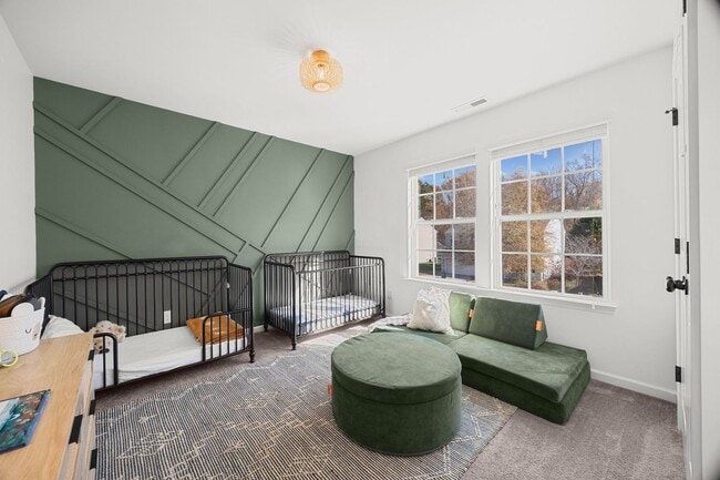 Building Photo - Discover this stunning 3-bedroom, 2.5-bathroom home where design and comfort meet in Mill Creek F...