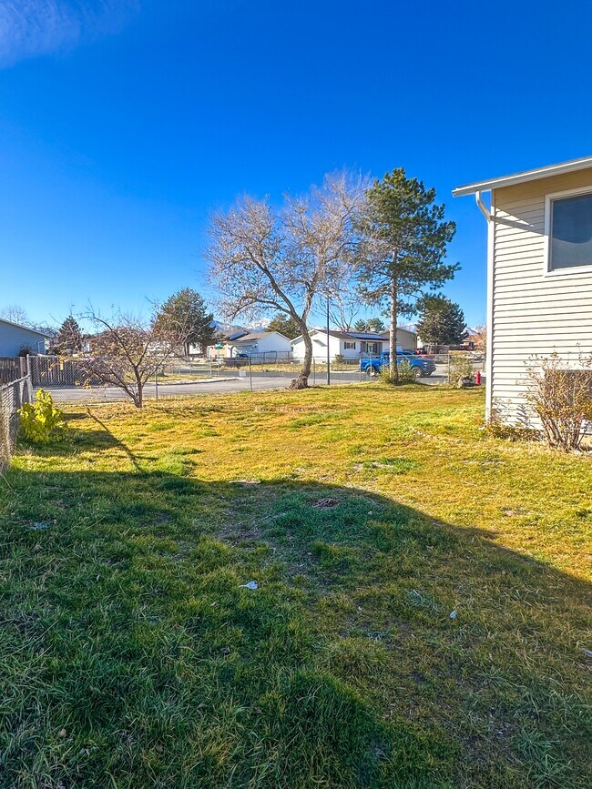 Building Photo - 5699 S Copper City Dr