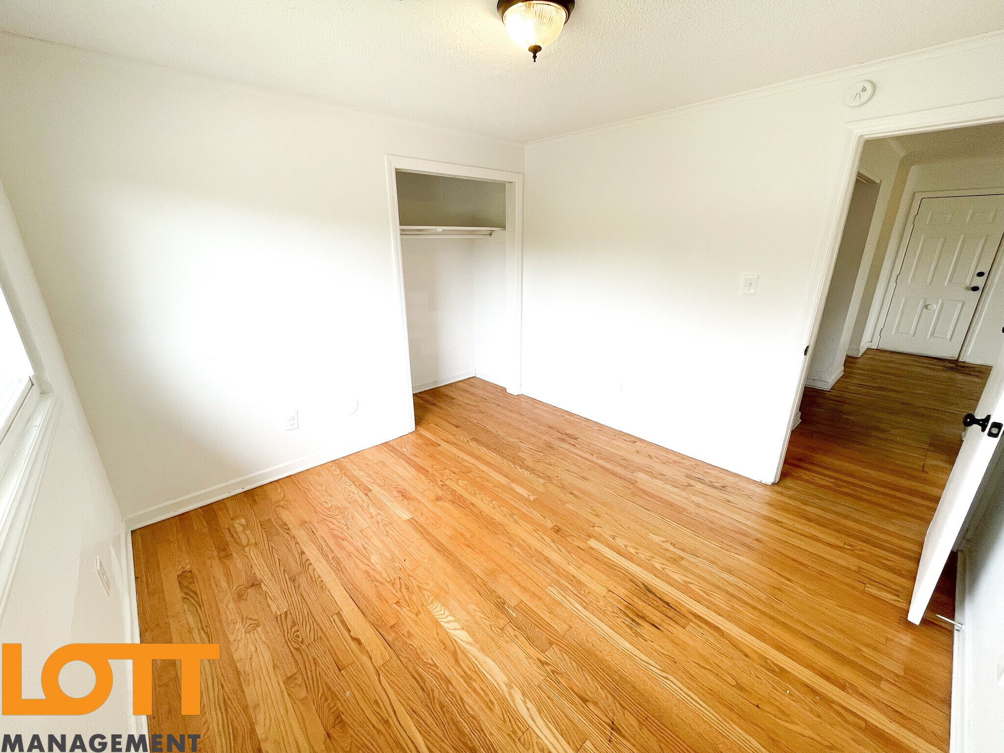 Building Photo - 120 Pueblo St #D